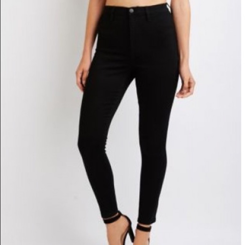 Refuge Black Skinny Jeans 2